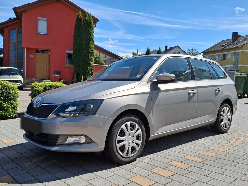 Skoda Fabia 62.664 km 11.200 € Sinsheim 74889