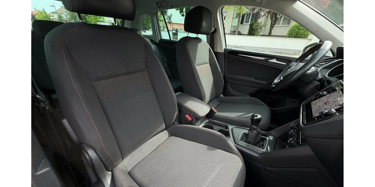 VW Tiguan 1.4 TSI BMT ´´Sound´´ Navi ACC AHK 100.000 km 16.990 &euro; Neckarsulm 74172