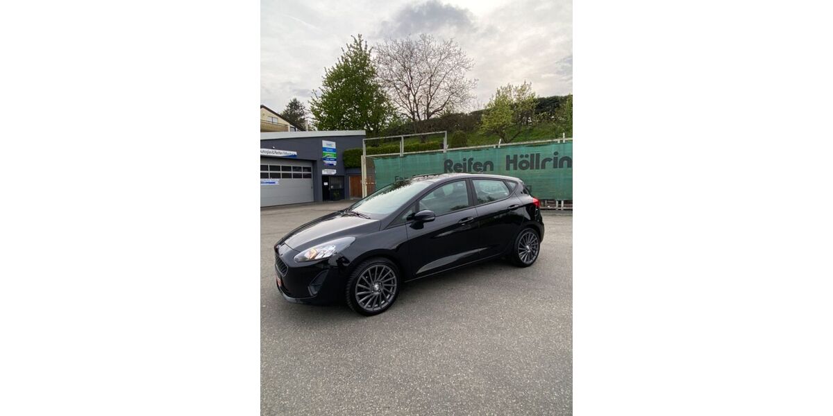 Ford Fiesta 58.000 km 10.999 &euro; Backnang 71522