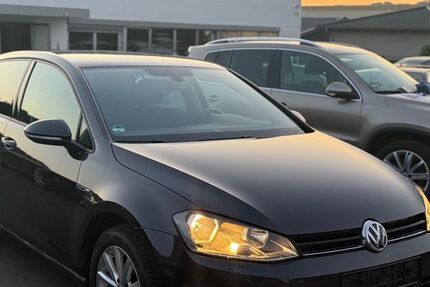 VW Golf 120.000 km 9.499 &euro; Gundelsheim 74831