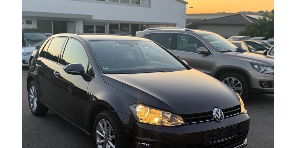 VW Golf 120.000 km 9.499 &euro; Gundelsheim 74831