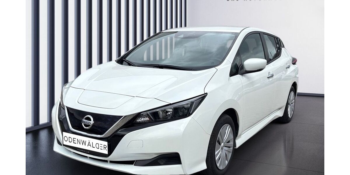 Nissan Leaf 35.883 km 13.898 &euro; Zaberfeld-Michelbach 74374
