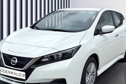 Nissan Leaf 35.883 km 14.488 &euro; Zaberfeld-Michelbach 74374