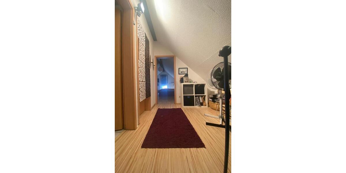 Maisonettenwohnung Vaihingen an der Enz - 4.5 Zimmer, 114 m&sup2;, 1.400&euro; | Angebot:25536449