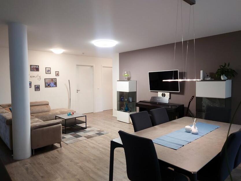 Wunderschöne Neuwertige 4½-Zimmer-Wohnung zum Wohlfühlen zimmer