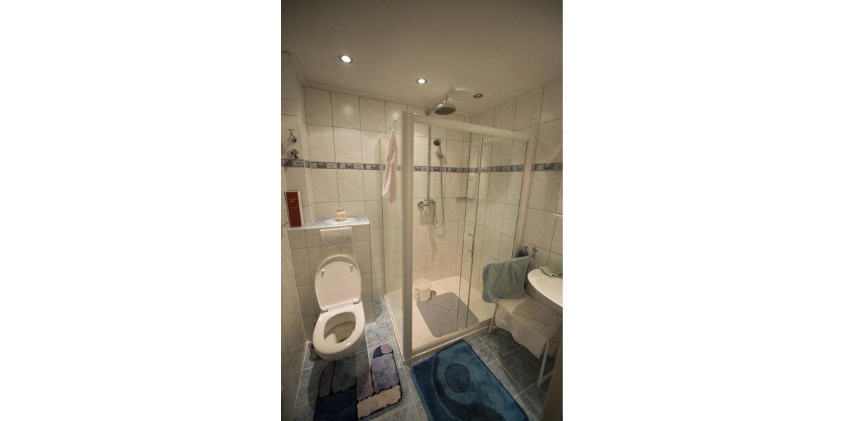 Einfamilienhaus Gundelsheim - 6 Zimmer, 130 m&sup2;, 320.000&euro; | Angebot:26763005