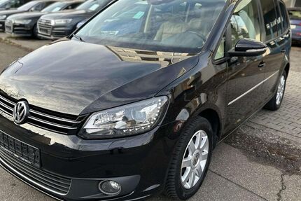 VW Touran 186.000 km 9.990 &euro; Heilbronn 74080