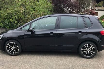 VW Golf Sportsvan 123.550 km 11.200 &euro; Ilsfeld 74360