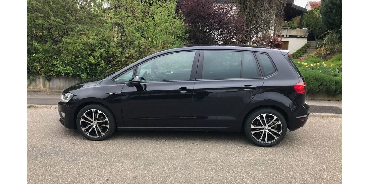 VW Golf Sportsvan 123.550 km 11.200 &euro; Ilsfeld 74360