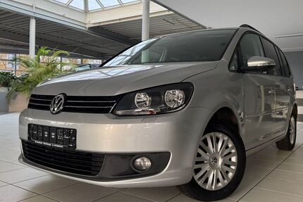VW Touran 227.000 km 5.980 &euro; Öhringen 74613