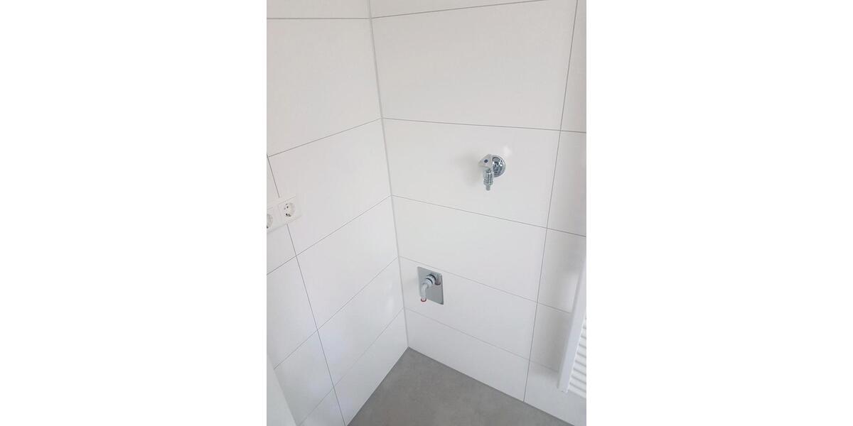 Etagenwohnung Massenbachhausen - 4 Zimmer, 85 m&sup2;, 1.000&euro; | Angebot:26619565