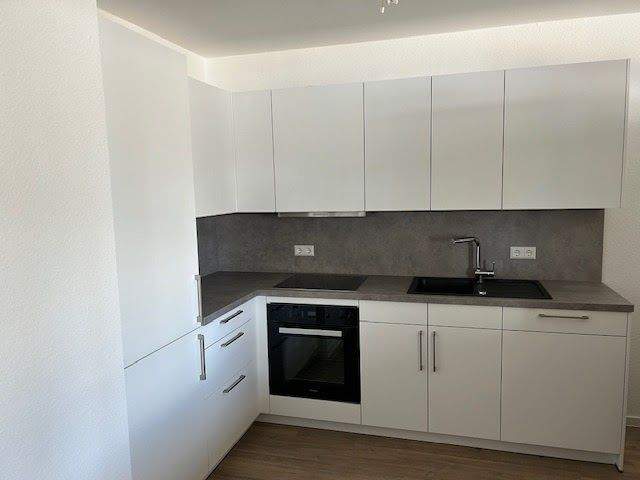 Etagenwohnung Heilbronn Neckargartach - 3 Zimmer, 85 m&sup2;, 1.070&euro; | Angebot:25142853