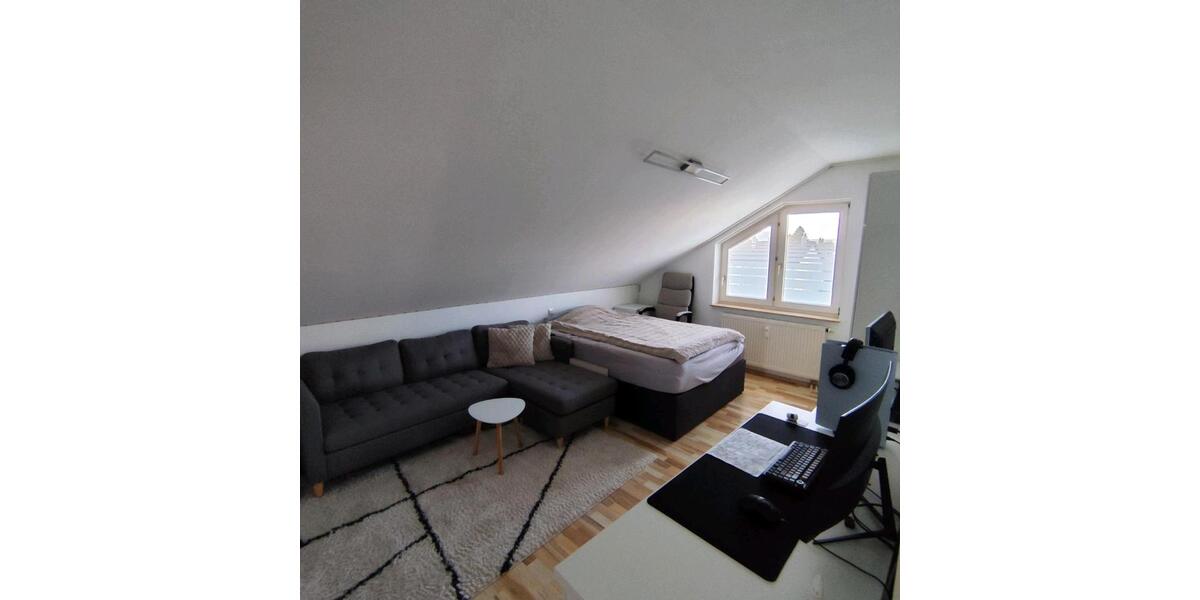 Dachgeschoßwohnung Neuenstadt am Kocher - 3 Zimmer, 77 m&sup2;, 235.000&euro; | Angebot:26638583