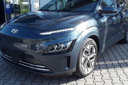 Hyundai KONA Elektro 15.000 km 20.990 &euro; Weinsberg 74189
