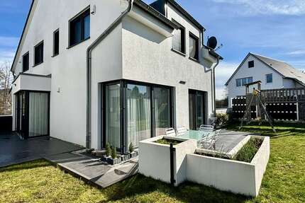 Haus zum Kaufen in Weinsberg 869.000 € 198 m² 7 zimmer