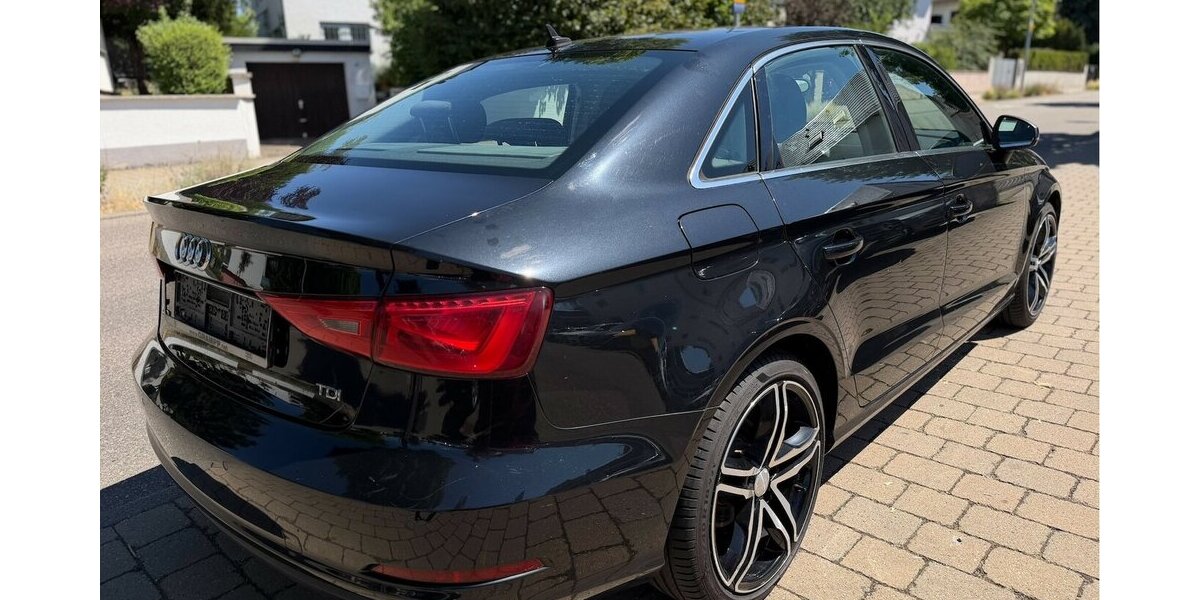 Audi A3 Limousine 2.0 TDI Navi Tempomat 162.000 km 10.990 &euro; Neckarsulm 74172