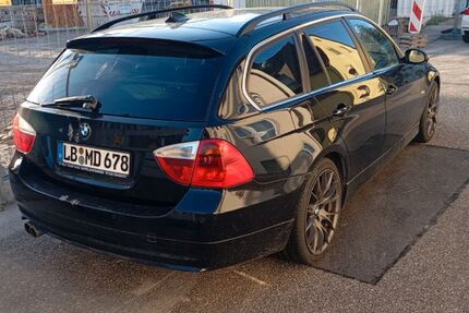 BMW 330 210.000 km 5.300 &euro; Steinheim 71711